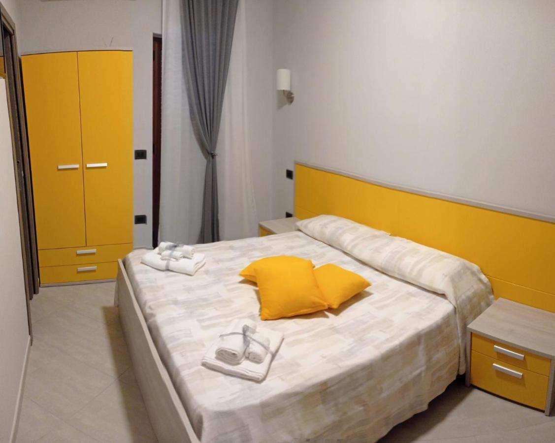 Affittacamere Borgata Marina Roseto Capo Spulico Ngoại thất bức ảnh