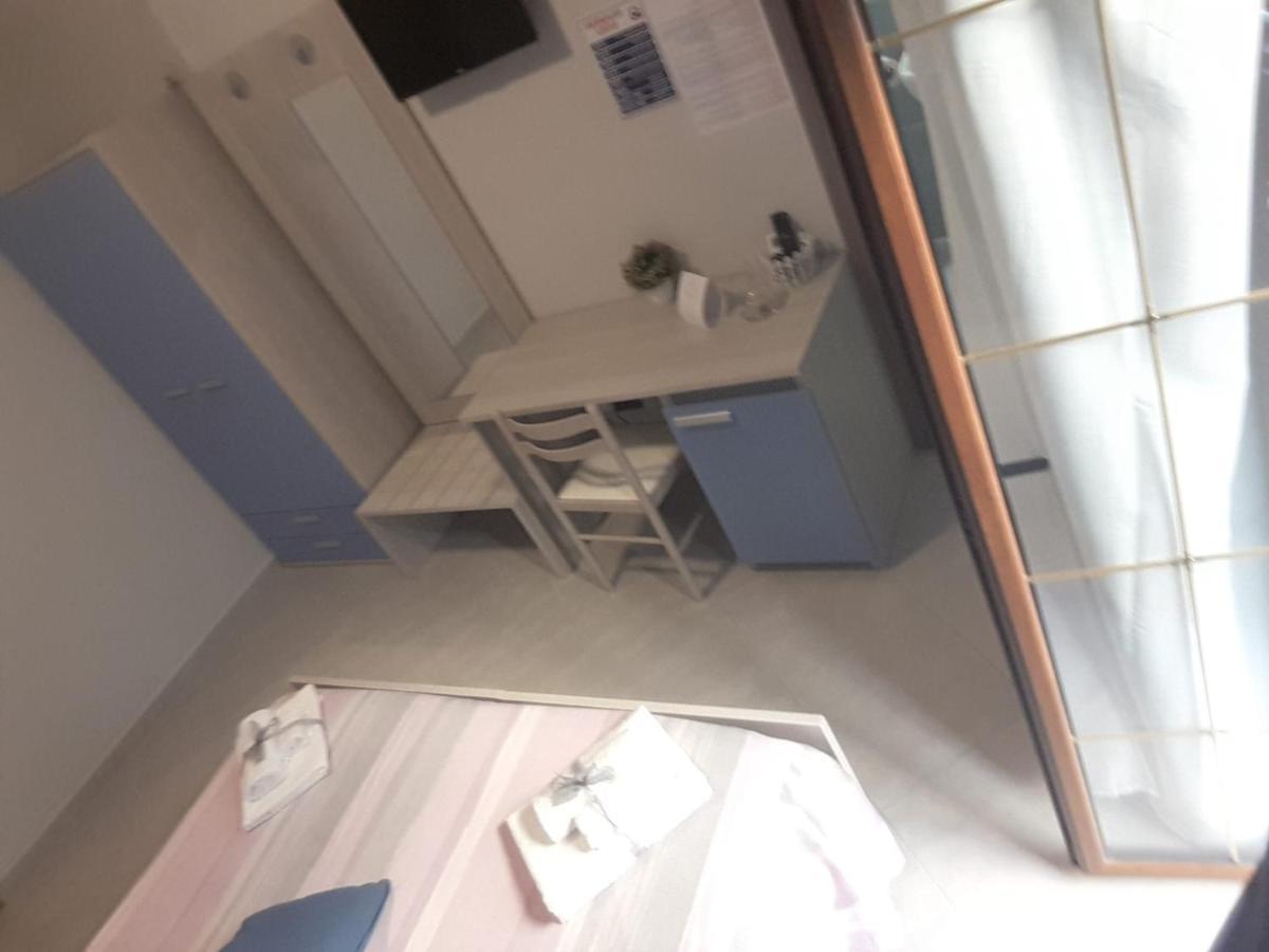 Affittacamere Borgata Marina Roseto Capo Spulico Ngoại thất bức ảnh